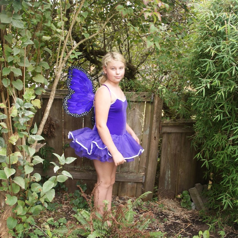 New FAIRY COSTUME Purple Leotard w/Tutu & Wings XL - Picture 7 of 9